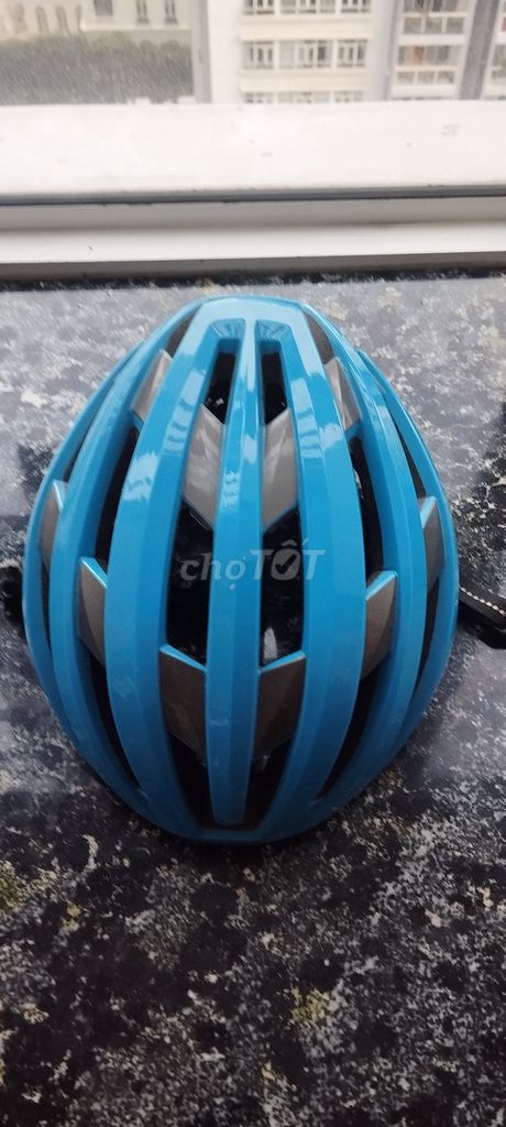 Mũ / nón bảo hiểm xe đạp chính hãng Giant màu xanh. Mua bán Phụ tùng xe tại Thành phố Thủ Đức Tp Hồ Chí Minh được đăng bởi Nguyen Hoang Kien hình 1