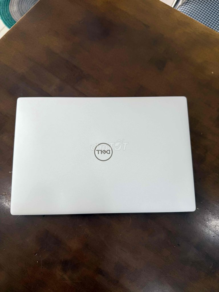 DELL XPS 9340 U7-155H,32GB,SSD1TB,99%,đẹp keng