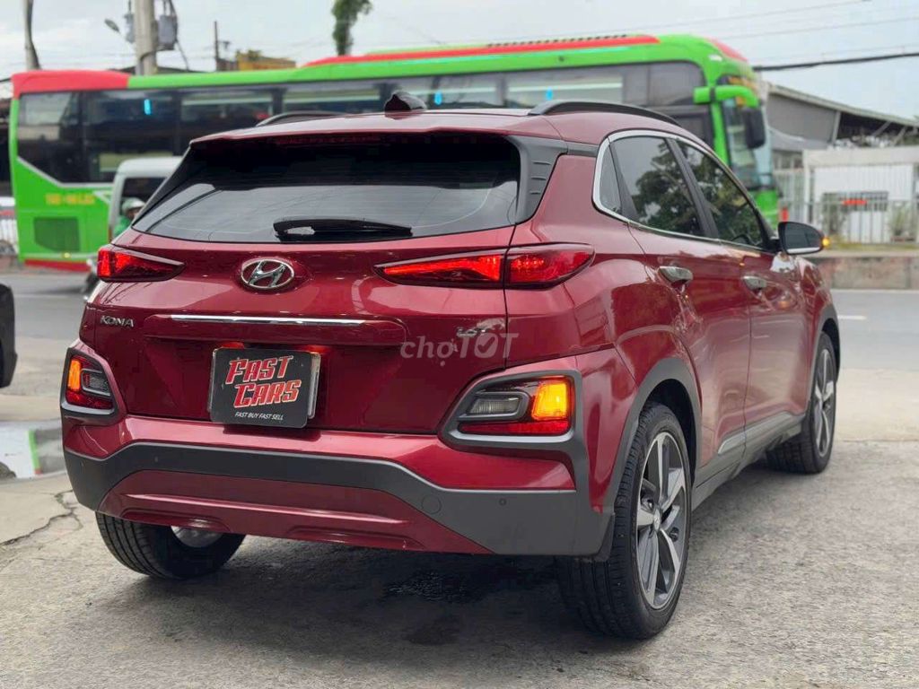 Hyundai Kona 2020 1.6 Turbo, màu đỏ, 21.000 km. Mua bán Ô tô tại Thành phố Thủ Đức Tp Hồ Chí Minh được đăng bởi Son Do hình 5