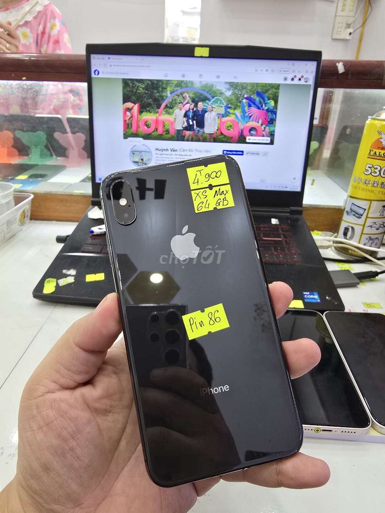 Apple iPhone XS Max 64GB Đen 98-99%. Mua bán Điện thoại tại Thành phố Long Xuyên An Giang được đăng bởi Facebook Cầm Đồ Thúy Vân hình 1