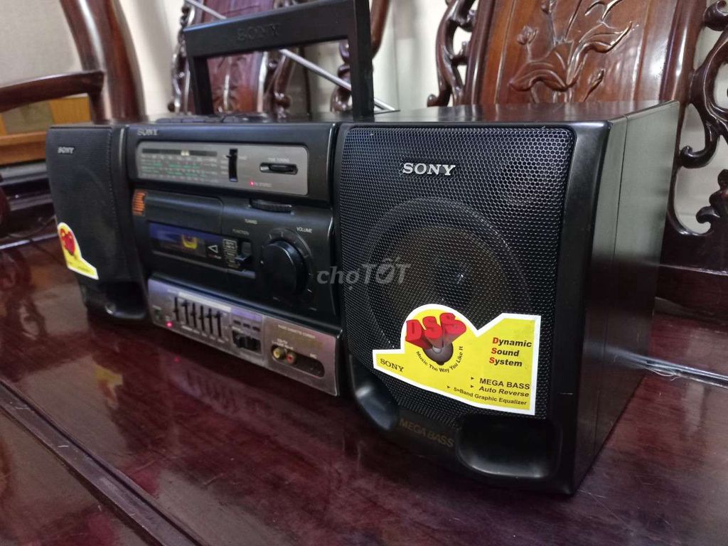 Cassette Sony CFS-1065S mới keng, âm thanh hay