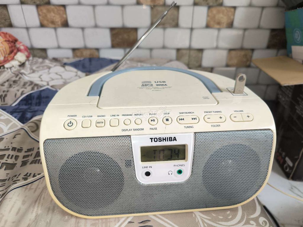 Đài radio CD Toshiba Trắng kem CD, USB, FM. Mua bán Tivi, Âm thanh tại Quận Bình Tân Tp Hồ Chí Minh được đăng bởi nam hình 1