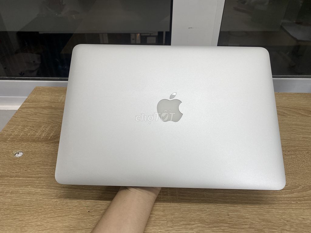 🍎MacBook Pro 2015 i5/8/256 13'3 2.5K Retina Pin 4h. Mua bán Laptop tại Quận Bình Thạnh Tp Hồ Chí Minh được đăng bởi Nguyễn Công Lý hình 1