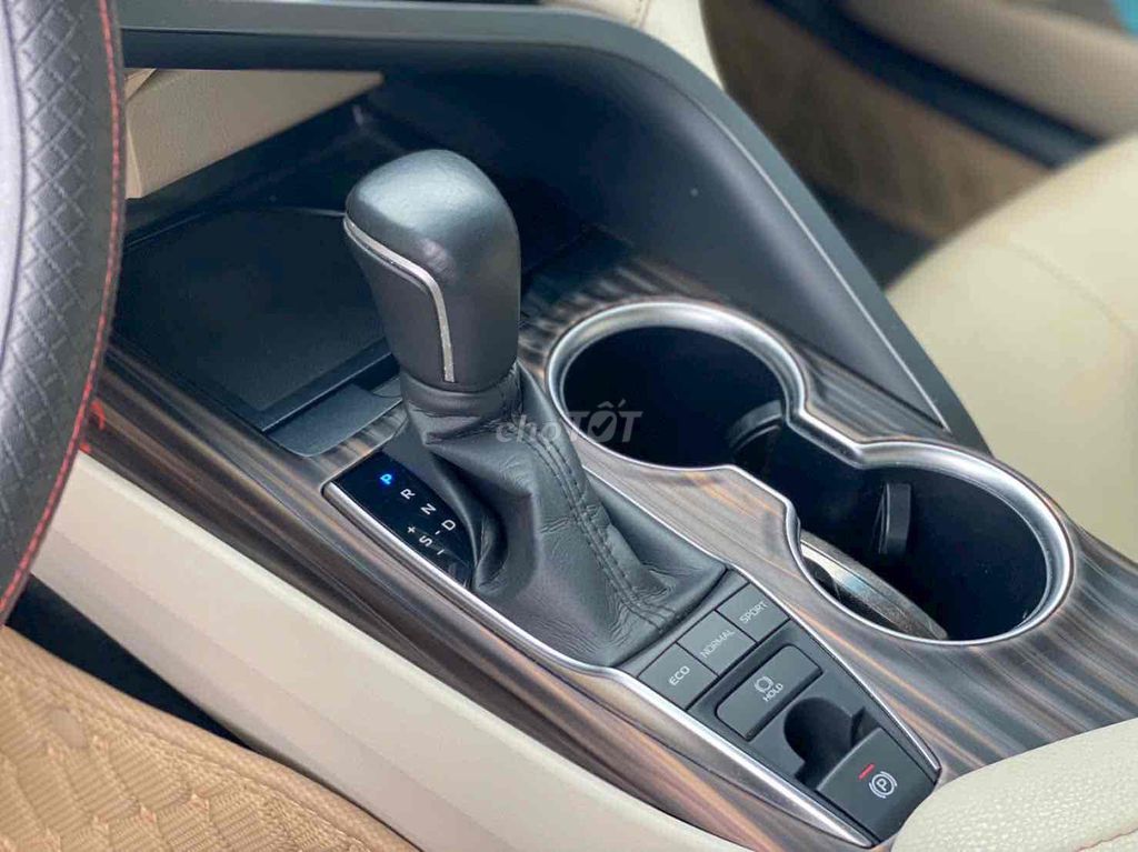 Toyota Camry 2019 2.5Q - tự động HÃNG BH 1 năm. Mua bán Ô tô tại Quận Bình Thạnh Tp Hồ Chí Minh được đăng bởi phuongneo hình 11
