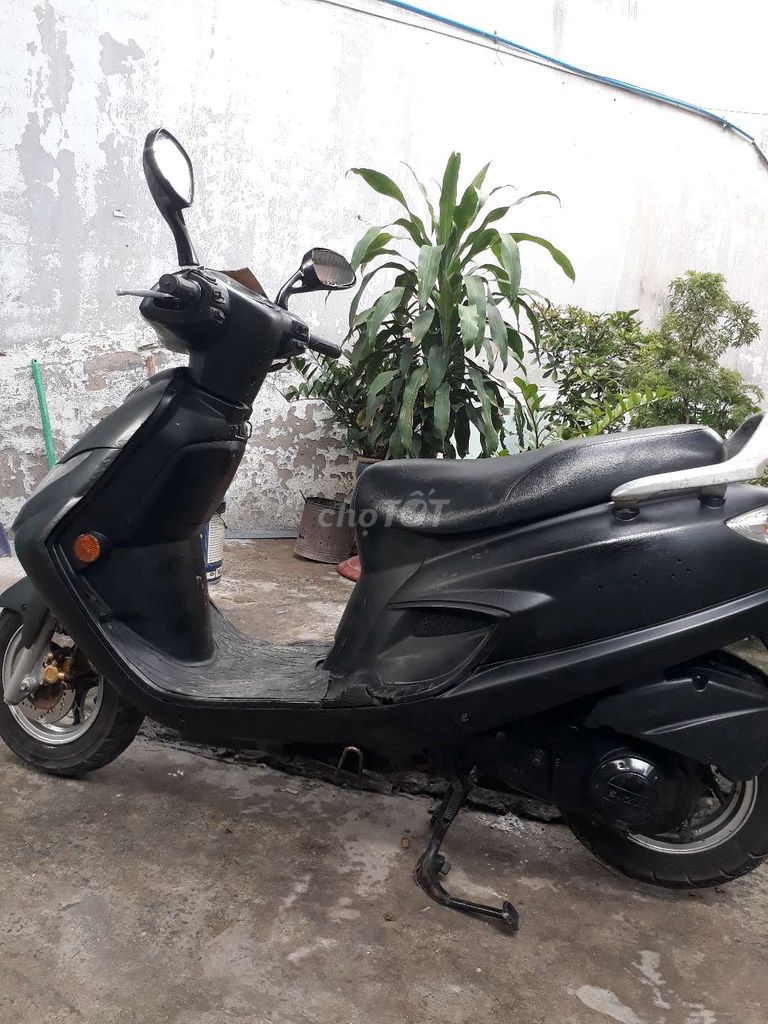 xe hảng suzuki còn nguyên bản máy êm. Mua bán Xe máy tại Thành phố Thủ Đức Tp Hồ Chí Minh được đăng bởi Giang hình 3