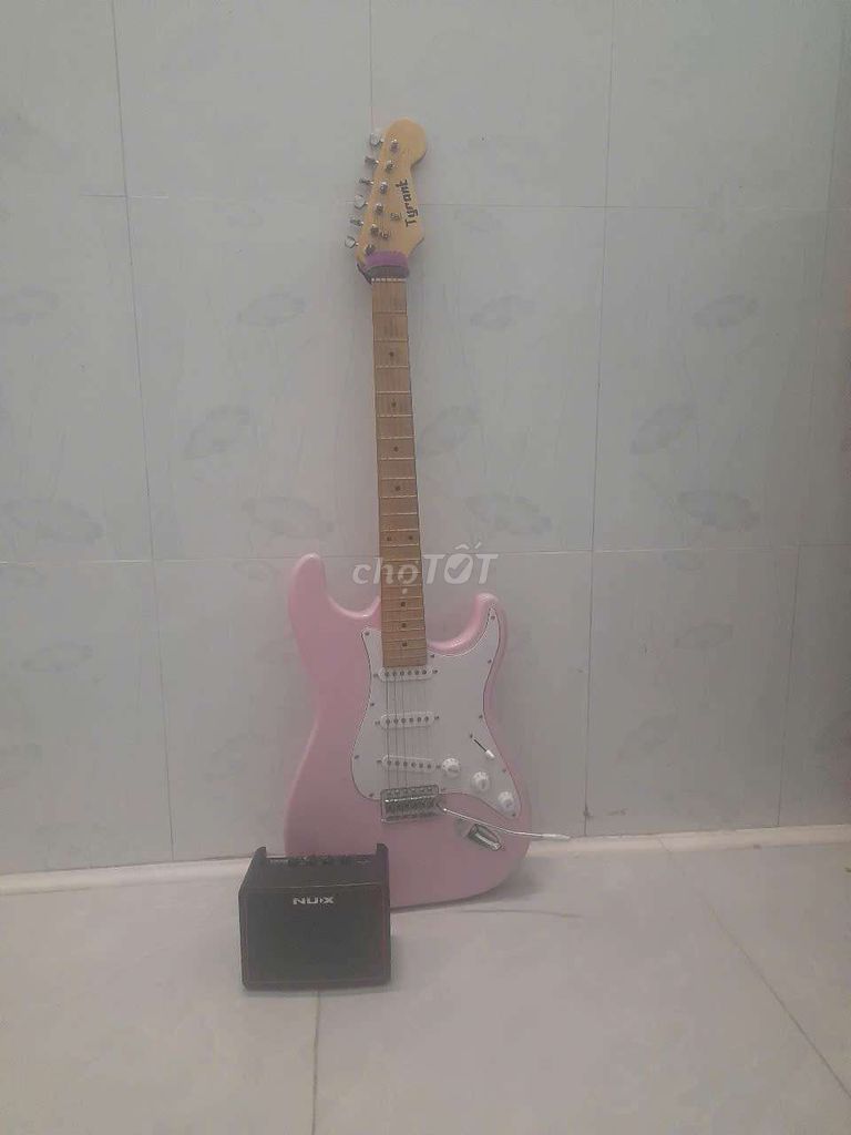 Pass đàn strat tyrant + amp nux mighty lite