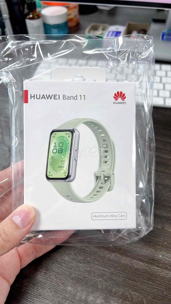 Vòng đeo tay Huawei Band 11 bản kim loại. Mua bán Thiết bị đeo thông minh tại Quận Cầu Giấy Hà Nội được đăng bởi Đỗ Việt Khoa hình 1