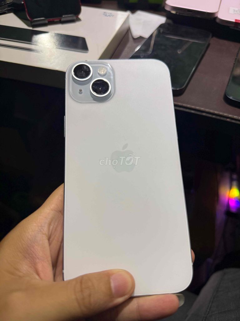 Apple iPhone 15 Plus 128GB  Mỹ zin đẹp. Mua bán Điện thoại tại Thành phố Thủ Đức Tp Hồ Chí Minh được đăng bởi Minh Sang Store Góp Bao Nợ Xấu hình 1