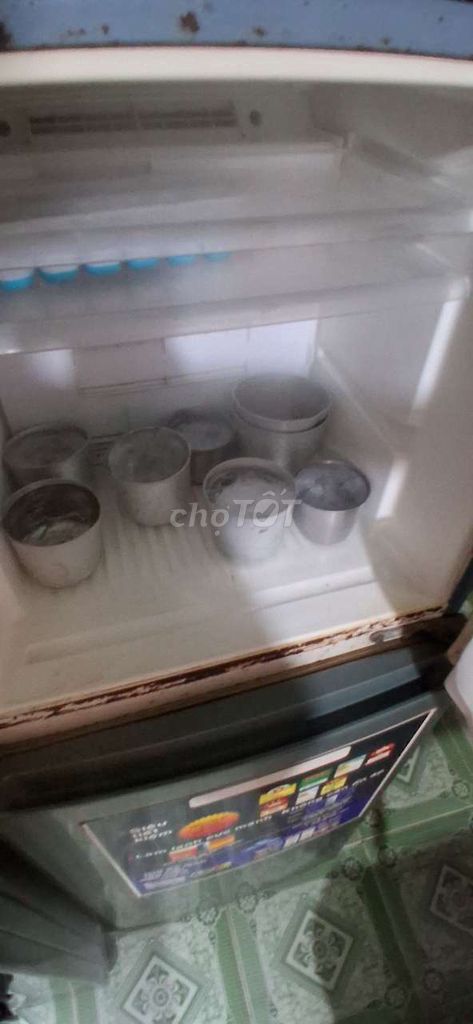 Tủ lạnh Trắng. Mua bán Tủ lạnh tại Thành phố Thủ Đức Tp Hồ Chí Minh được đăng bởi Hung Tran Phi hình 1