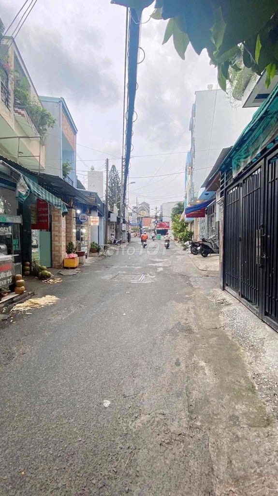 🌹🌹Gấp 🏠 hẻm XH 🚗6m Phan Văn Trị P.11 Q.Bình thạnh 41m2 (3,2❌14,5)3PN 2