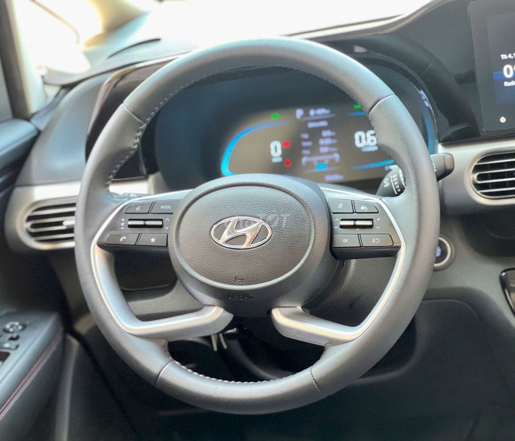 xe 2024 X - 23000 km. Mua bán Ô tô tại Quận Bình Thạnh Tp Hồ Chí Minh được đăng bởi Quốc việt  hình 11