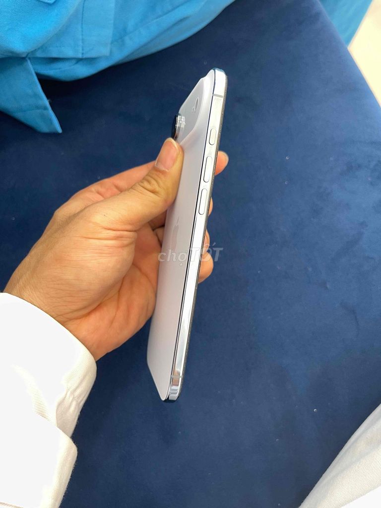 Apple iPhone 17 Air 256GB Trắng. Mua bán Điện thoại tại Huyện Đông Anh Hà Nội được đăng bởi Trade hình 1