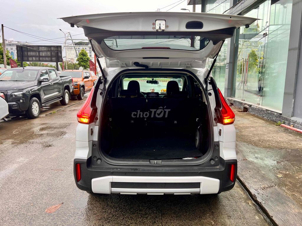 Mitsubishi Xpander Cross lướt.. Mua bán Ô tô tại Quận 7 Tp Hồ Chí Minh được đăng bởi Mitsubishi Thông  hình 6