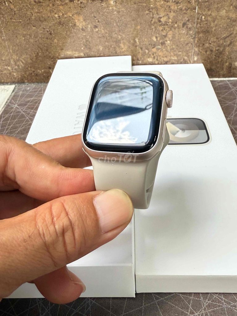 Apple Watch S-9-41 Nhôm Starlight GPS VN Zin 100%. Mua bán Thiết bị đeo thông minh tại Quận 11 Tp Hồ Chí Minh được đăng bởi Nguyễn Khương hình 1