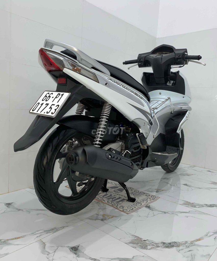 Air Blade Fi 2011 Xe Đẹp Keng Máy Zin Cực Êm. Mua bán Xe máy tại Huyện Châu Thành Đồng Tháp được đăng bởi Bảo Bảo hình 3