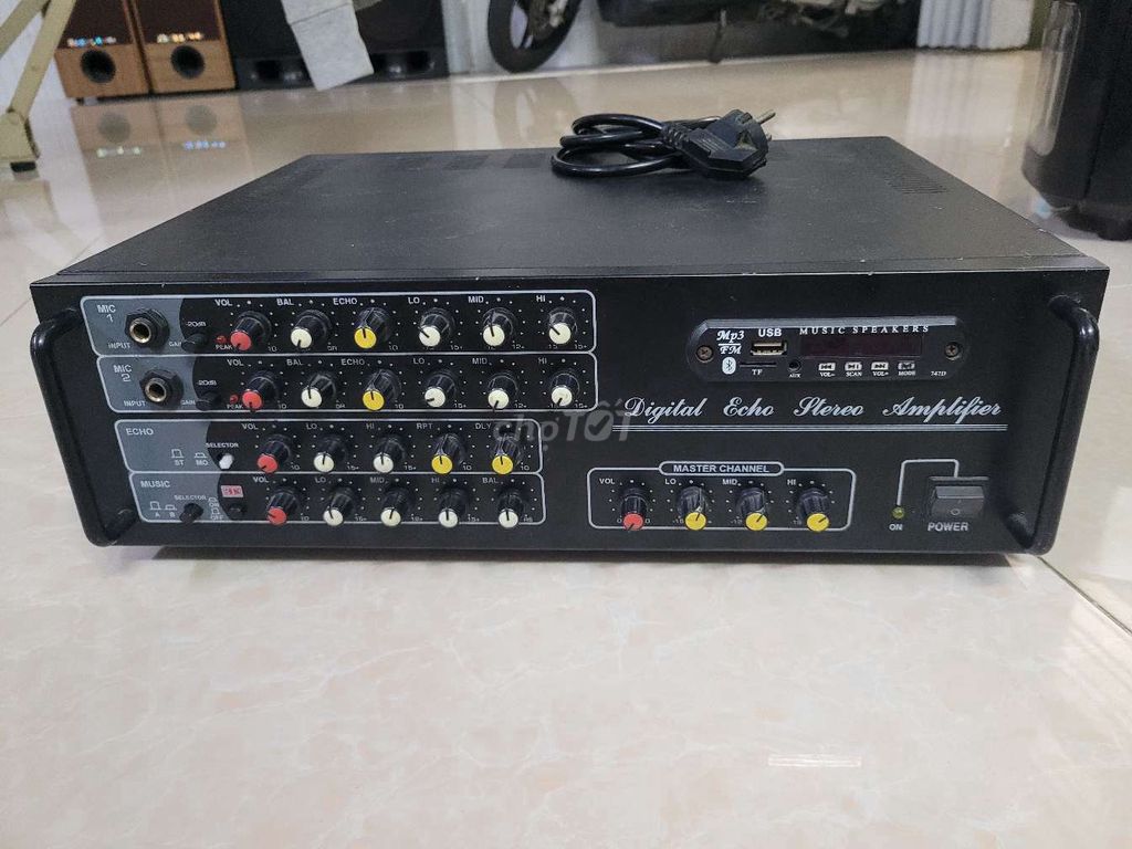 Amply karaoke 480W 8 sò có Bluetooth. Mua bán Tivi, Âm thanh tại Quận Gò Vấp Tp Hồ Chí Minh được đăng bởi Nguyen Duc Tuan hình 1