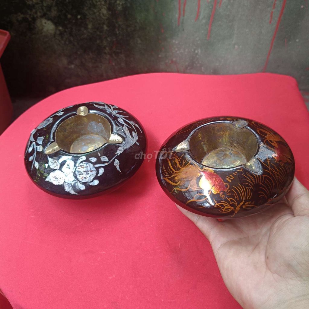 Cặp gạt tàn 250k. Mua bán Đồ sưu tầm, đồ cổ tại Quận 4 Tp Hồ Chí Minh được đăng bởi Siêu thị đồ xưa 01 hình 1