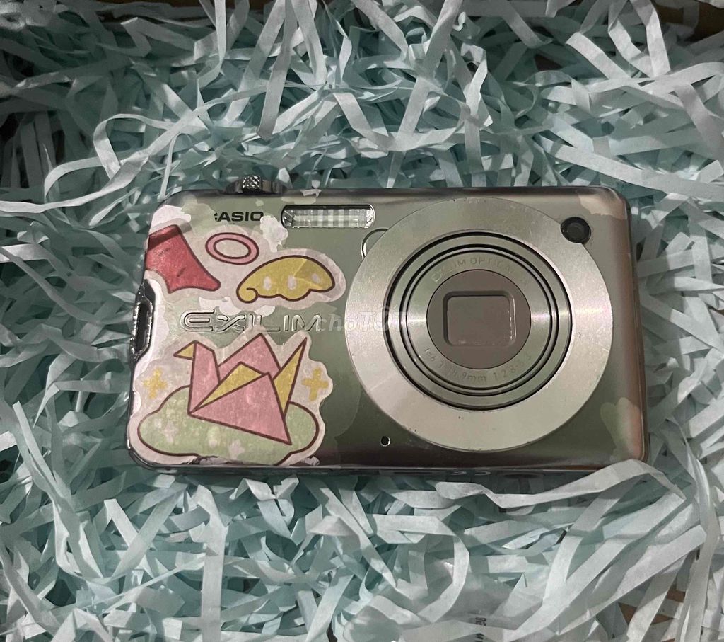 Máy ảnh Casio Exilim S10 Bạc. Mua bán Máy ảnh, Máy quay tại Thành phố Mỹ Tho Tiền Giang được đăng bởi Kim Hương hình 1