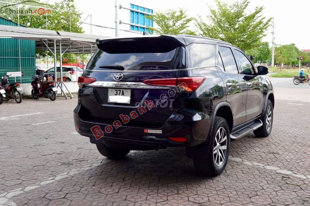 Xe Toyota Fortuner 2.8V 4x4 AT 2018 - 855 Triệu. Mua bán Ô tô tại Thành phố Vinh Nghệ An được đăng bởi giason hình 1