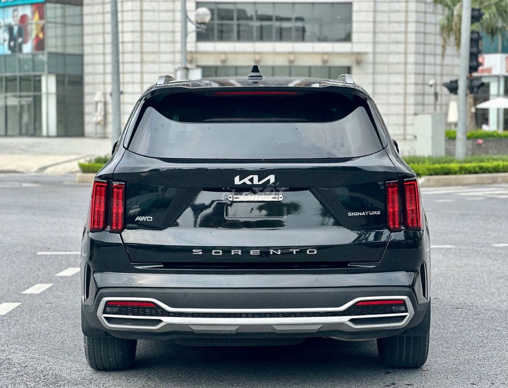 Kia Sorento 2.5 Signature 2022 màu đen. Mua bán Ô tô tại Quận Thanh Xuân Hà Nội được đăng bởi Nguyễn Tuấn Hoàng hình 6