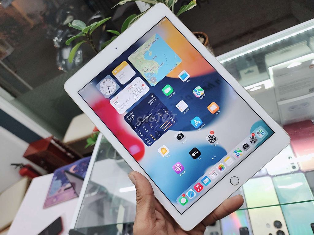 Apple iPad Air 2 64GB (bh  1 tháng). Mua bán Máy tính bảng tại Quận Ninh Kiều Cần Thơ được đăng bởi Huy hình 1