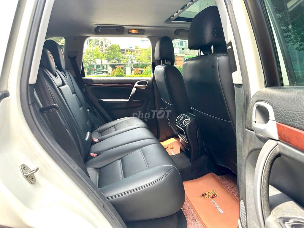 Porsche Cayenne 3.2 rất ít hao xang nhập 2005. Mua bán Ô tô tại Quận Bình Thạnh Tp Hồ Chí Minh được đăng bởi Lê minh quang  hình 8