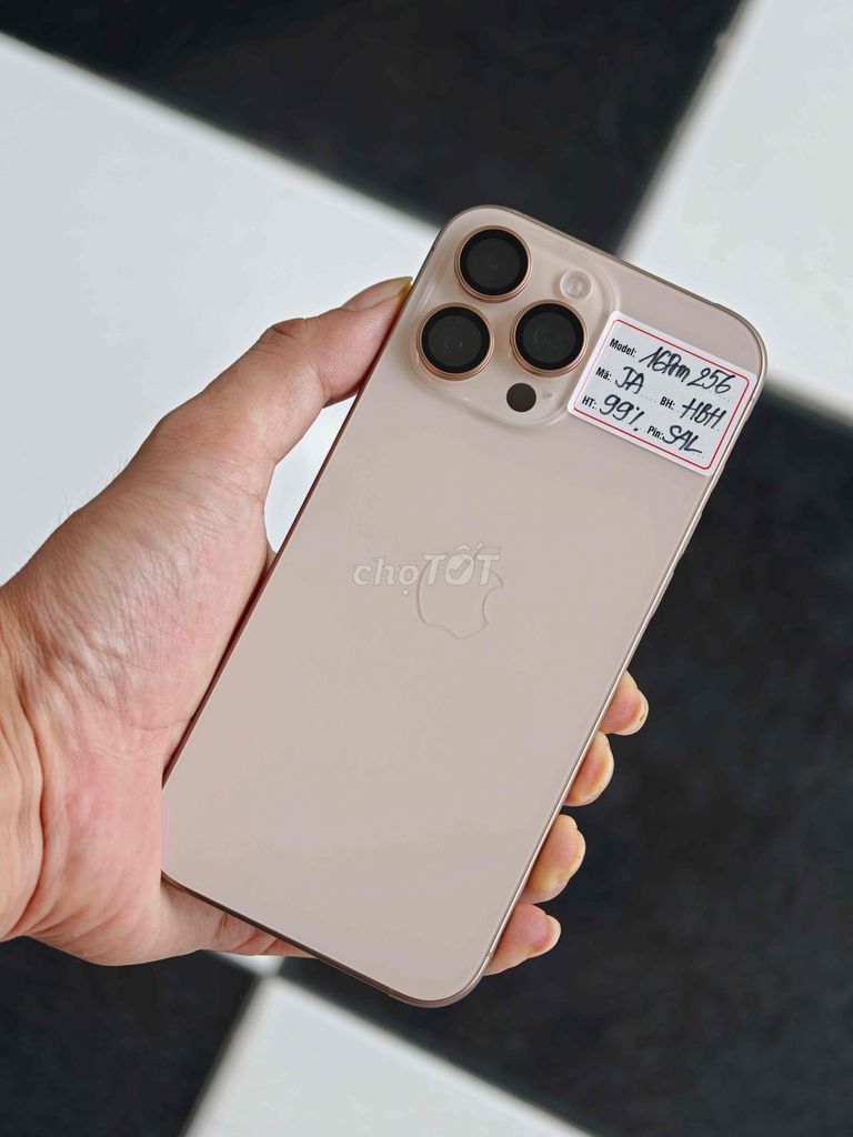iphone 16ProMax256gb Gold Bản Sim Sạc 4 lần. Mua bán Điện thoại tại Quận Đống Đa Hà Nội được đăng bởi Quý Hoàng hình 1