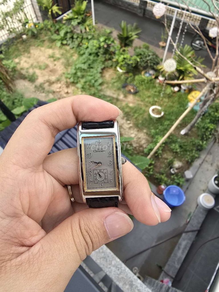 Đồng hồ Christiano Domani Nữ Dây da Đen. Mua bán Đồng hồ tại Thành phố Hà Tĩnh Hà Tĩnh được đăng bởi lê quốc hoàn hình 1