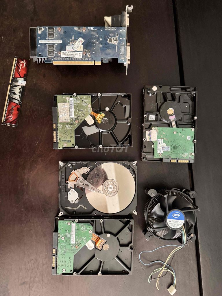 Ổ cứng Western Digital WD2500AAKX. Mua bán Linh kiện (RAM, Card...) tại Quận Tân Bình Tp Hồ Chí Minh được đăng bởi Trọng hình 1