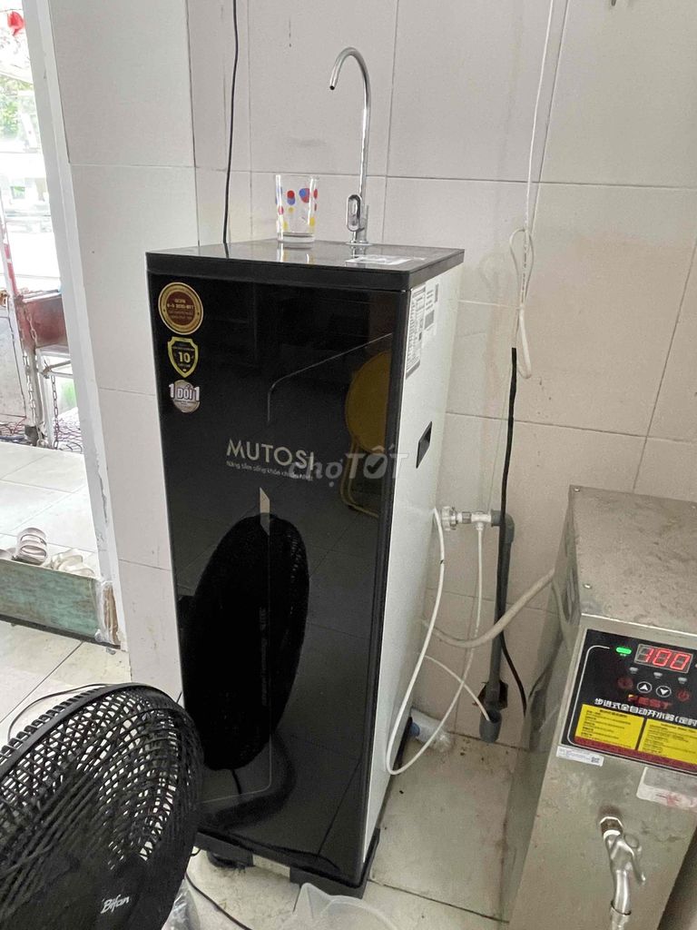 Máy lọc nước Mutosi Đen, Trắng mới. Mua bán Bếp, lò, đồ điện nhà bếp tại Quận Sơn Trà Đà Nẵng được đăng bởi Nguyen Van hình 1