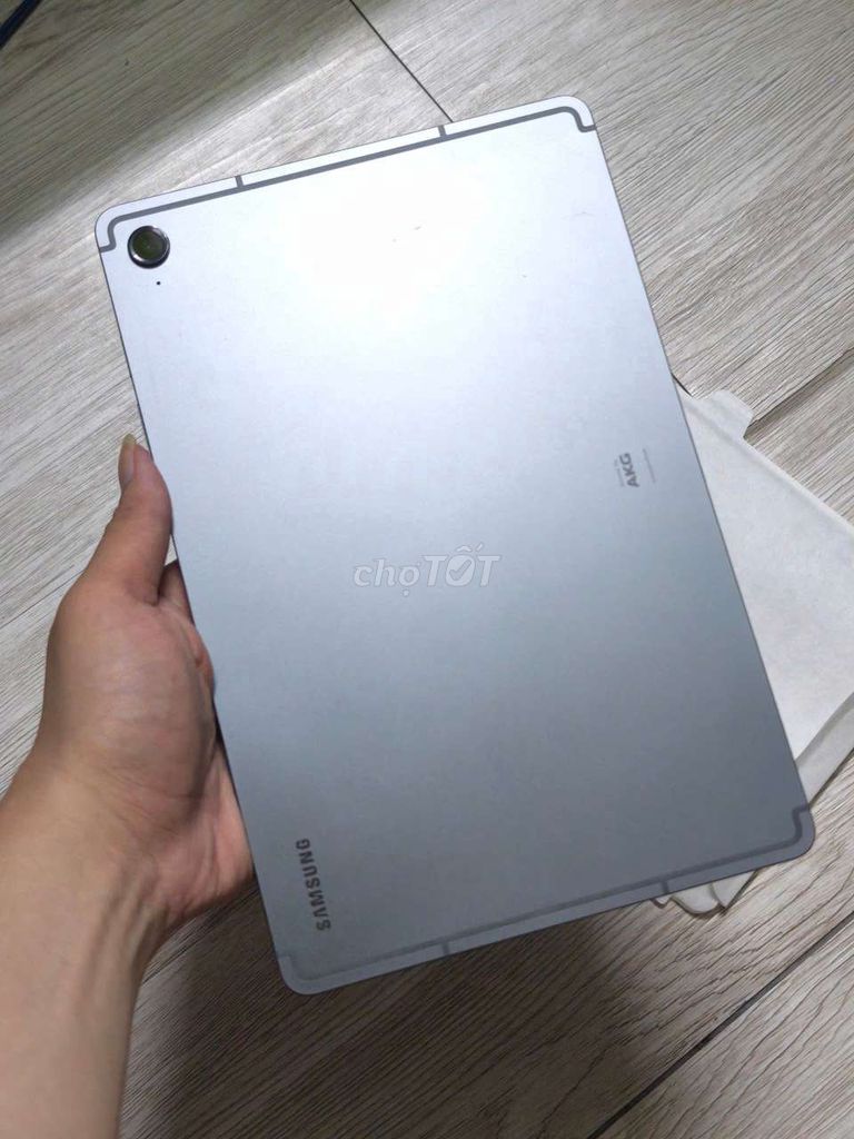 Samsung Galaxy Tab S9 FE 6/128GB WIFI ĐẸP ZIN 99%. Mua bán Máy tính bảng tại Quận 6 Tp Hồ Chí Minh được đăng bởi Hồ Phi Protech hình 1