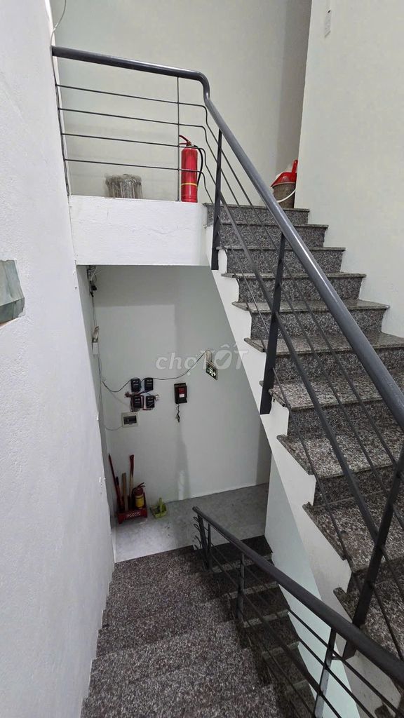 Bán nhà MT 3 tầng đường 7m5 vừa ở kết hợp cho thuê