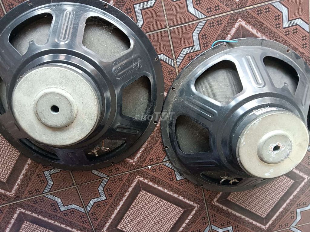 Loa Đen 4 tấc Đang hoạt động tốt. Mua bán Tivi, Âm thanh tại Huyện Long Điền Bà Rịa - Vũng Tàu được đăng bởi Huuloi Tran hình 1