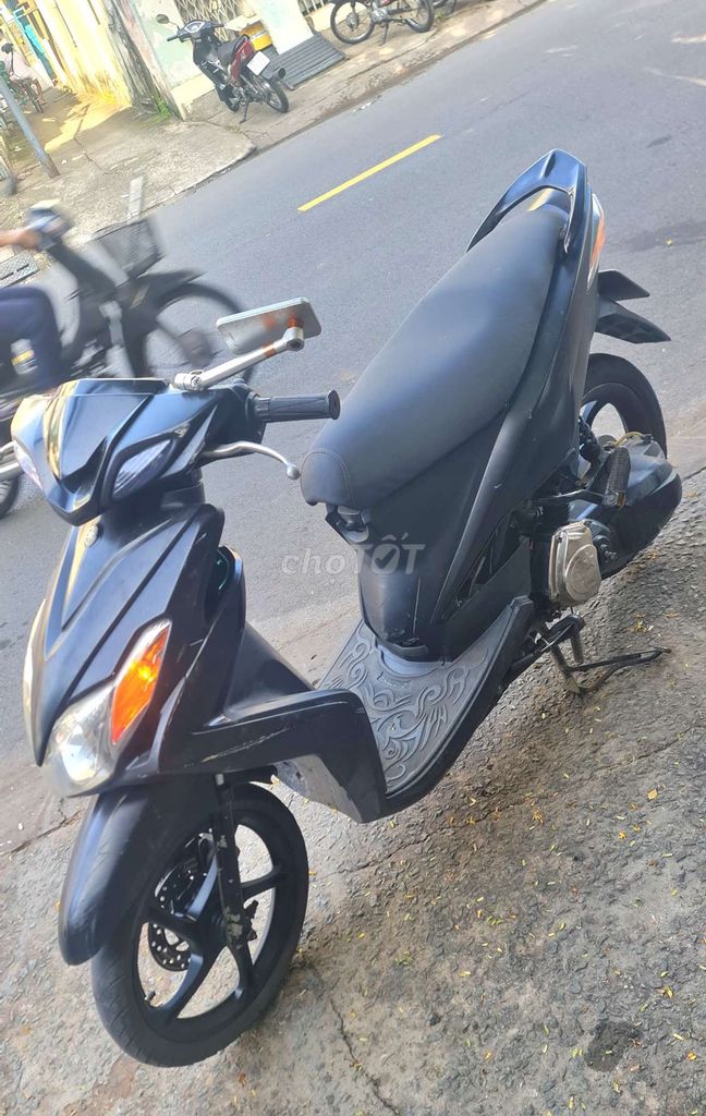 Yamaha Luvias Đen Xe tay ga