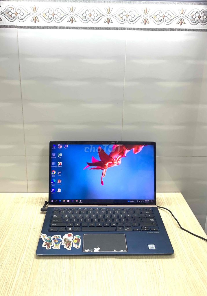 Asus Zenbook UX433 i5-8265U 14 inch 8GB/128GB. Mua bán Laptop tại Quận Tân Phú Tp Hồ Chí Minh được đăng bởi Nguyễn Phong hình 1