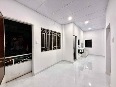 Căn hộ 45 m² · 1 PN · Đường 3 Tháng 2
