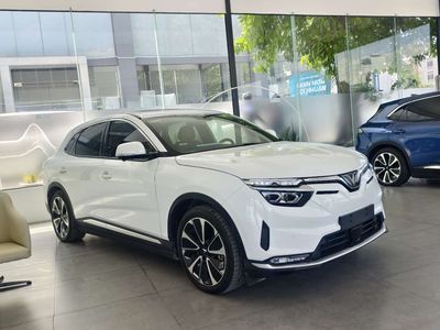 VinFast VF8 PLUS SDI 2023 Trắng ngọc 54.894 km