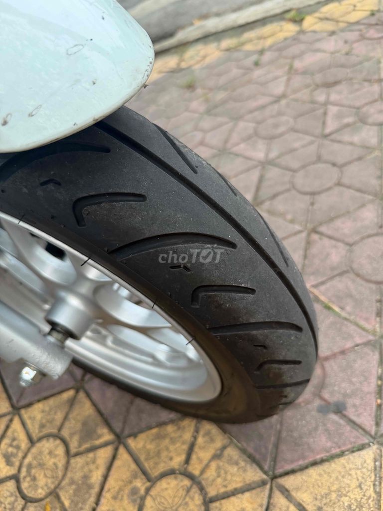 Lead 2018 khóa thông minh zin cứg áo dán keo trong. Mua bán Xe máy tại Thành phố Quảng Ngãi Quảng Ngãi được đăng bởi Hien hình 13