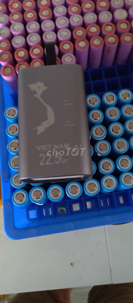 Sạc dự phòng 30.000mAh 22.5W Xám. Mua bán Phụ kiện (Màn hình, Chuột...) tại Huyện Tháp Mười Đồng Tháp được đăng bởi takuda hình 1