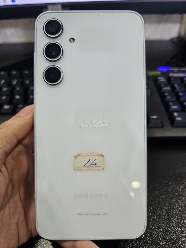 Samsung Galaxy A35 5G Trắng 128. Mua bán Điện thoại tại Quận Gò Vấp Tp Hồ Chí Minh được đăng bởi Android Gò Vấp hình 1
