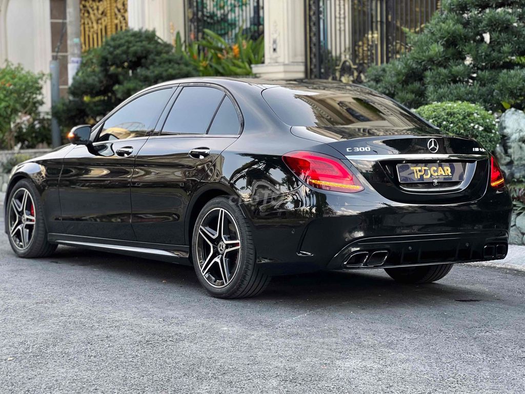 Mercedes C300 AMG 2019. Mua bán Ô tô tại Quận Bình Tân Tp Hồ Chí Minh được đăng bởi Hoàng Thọ hình 6