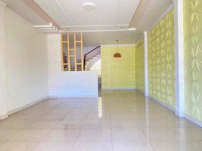 CHO THUÊ NHÀ 1 TRỆT 1 LẦU MẶT TIỀN ĐƯỜNG VÕ VĂN KIỆT. Cho thuê nhà ở tại Quận Bình Thuỷ Cần Thơ được đăng bởi NGUYỄN HUY TÙNG BĐS CẦN THƠ
