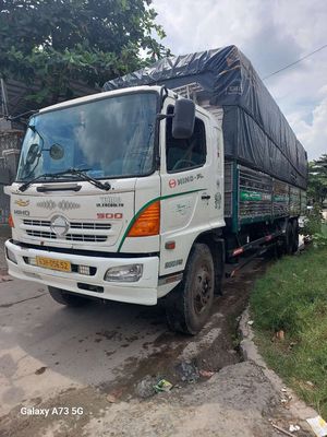 Hino 15t thùng bạt dài 9m5 zin đẹp. Mua bán Xe tải, xe ben tại Thành phố Thuận An Bình Dương được đăng bởi Tran van thuong
