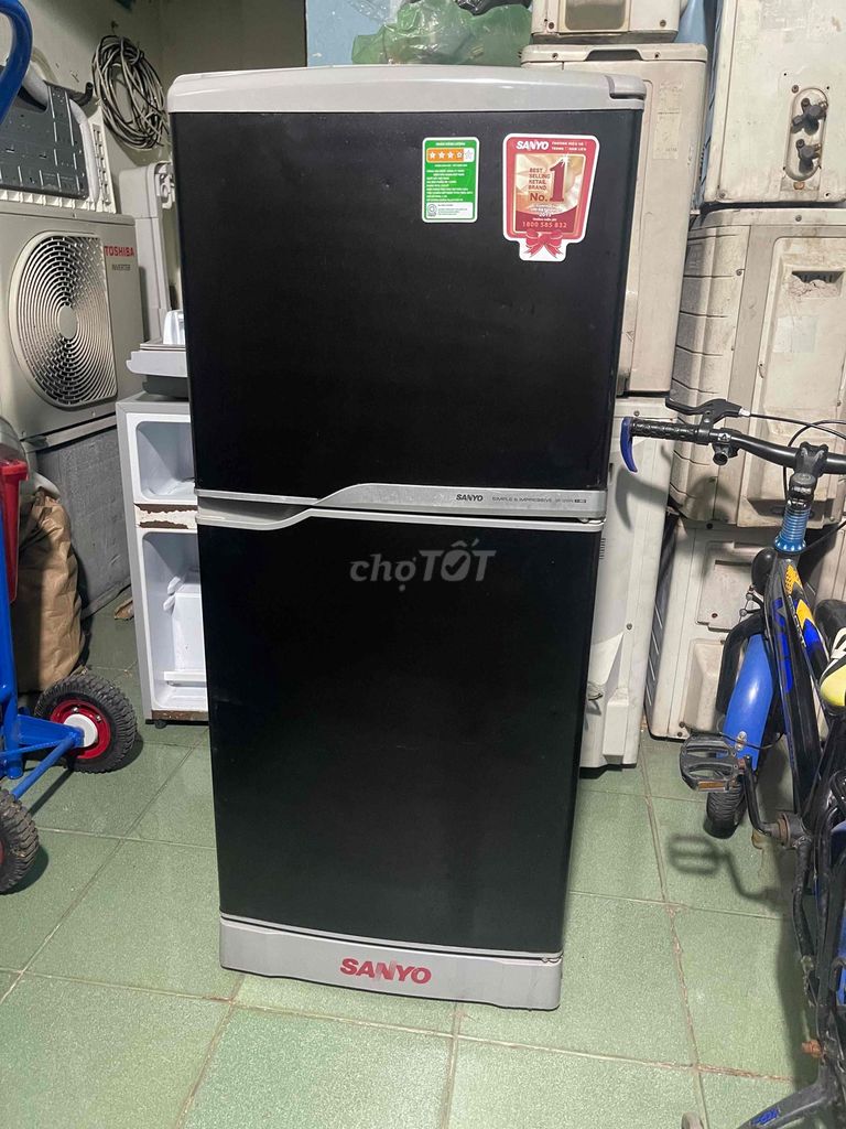 Tủ lạnh Sanyo 130L không đóng tuyết. Mua bán Tủ lạnh tại Thành phố Thủ Đức Tp Hồ Chí Minh được đăng bởi Nhi Nhi hình 1