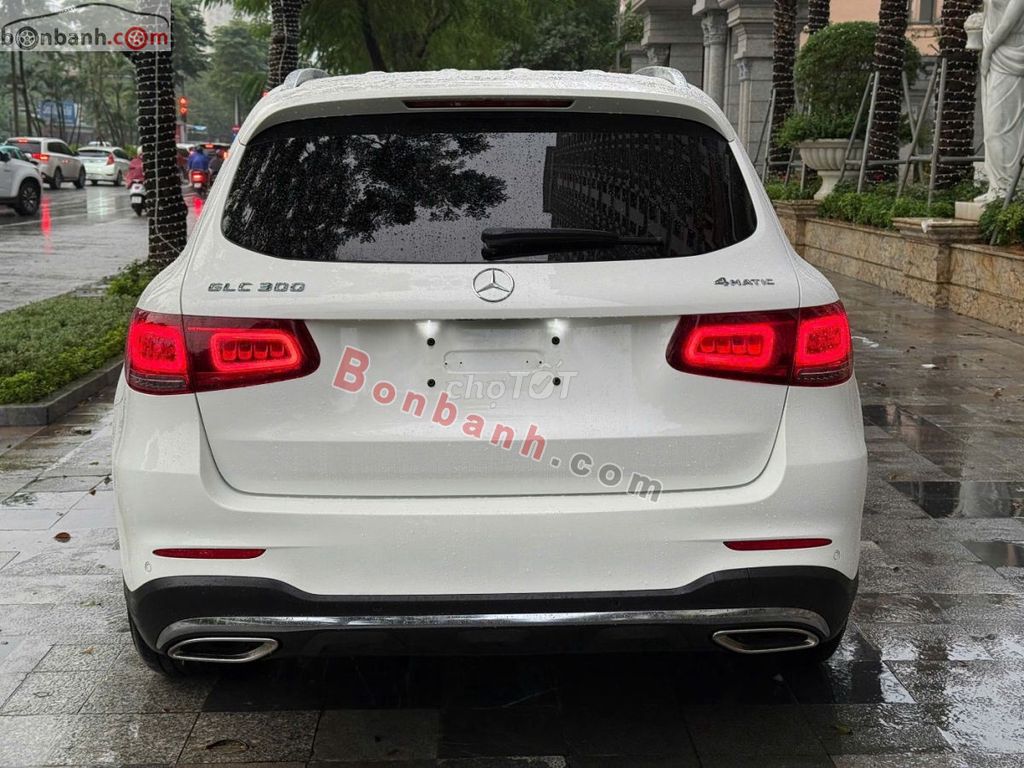 Xe Mercedes Benz GLC 300 4Matic 2019. Mua bán Ô tô tại Quận Cầu Giấy Hà Nội được đăng bởi Hoàng hình 4