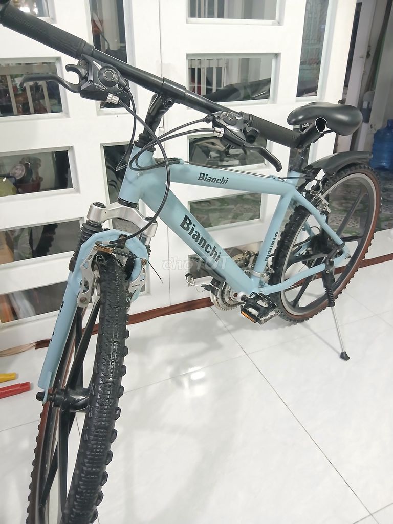 Xe đạp địa hình Bianchi Nhật Bản Xanh dương. Mua bán Xe đạp tại Quận Ninh Kiều Cần Thơ được đăng bởi Tên chưa cung cấp hình 4