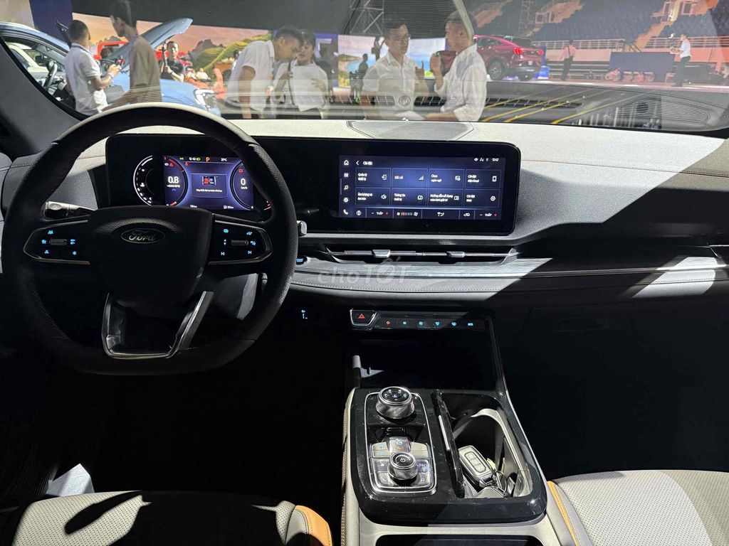 2025 Titanium X 1.5 AT Đỏ mới Bank 85% lãi 7,5%. Mua bán Ô tô tại Thành phố Thủ Đức Tp Hồ Chí Minh được đăng bởi FORD THỦ ĐỨC TRẦN THẮNG  hình 8