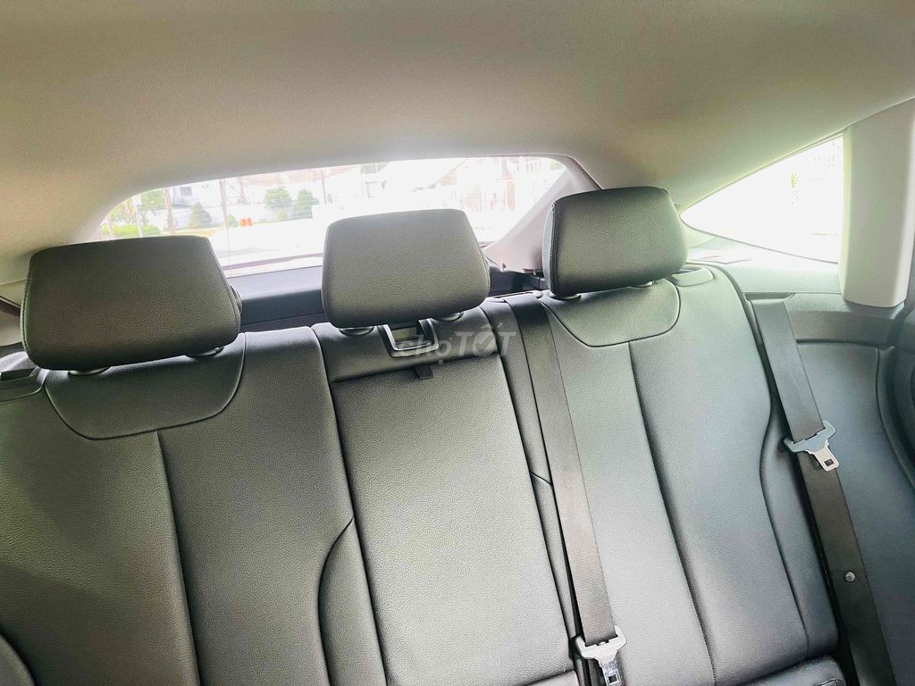 BMW 320 GT. nhập Đức model 2018.. Mua bán Ô tô tại Thành phố Thủ Dầu Một Bình Dương được đăng bởi Hưng hình 16