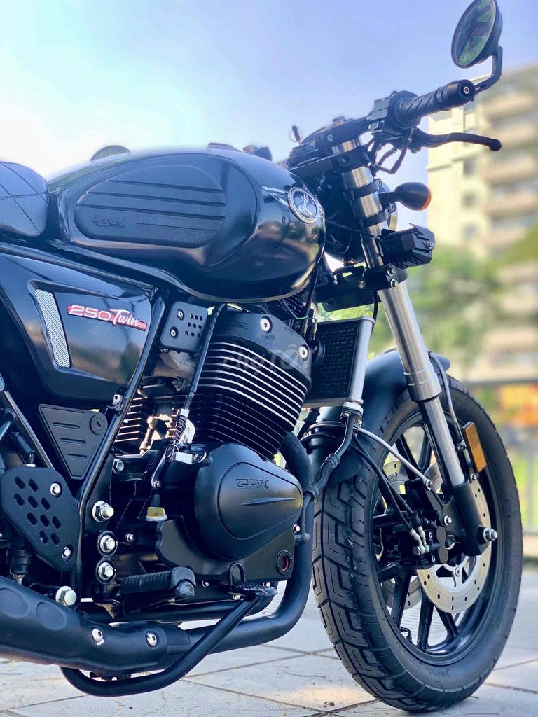 GPX TWIN 250cc  FI xe lướt mới leng keng classic. Mua bán Xe máy tại Quận Cầu Giấy Hà Nội được đăng bởi Tong motor xe may hình 7