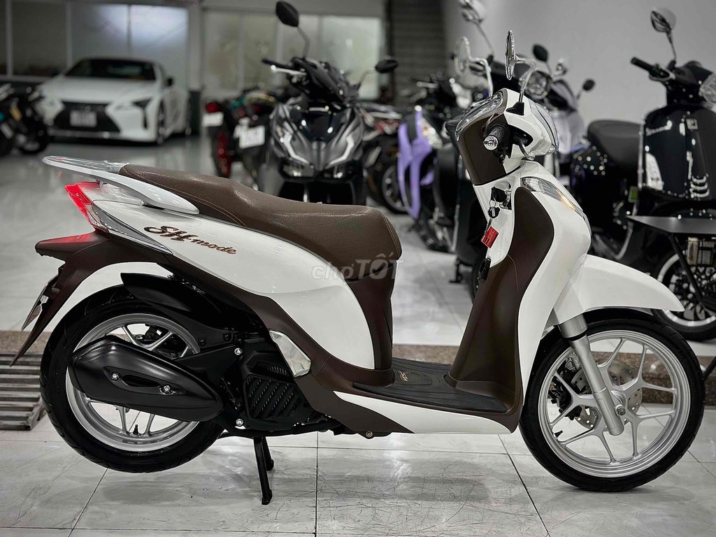 ShMode 2016 zin Lướt chính chủ ký ( Hỗ trợ GÓP ) 🔥. Mua bán Xe máy tại Thị xã Phú Mỹ Bà Rịa - Vũng Tàu được đăng bởi Cửa Hàng Xe Máy Phú Mỹ hình 3